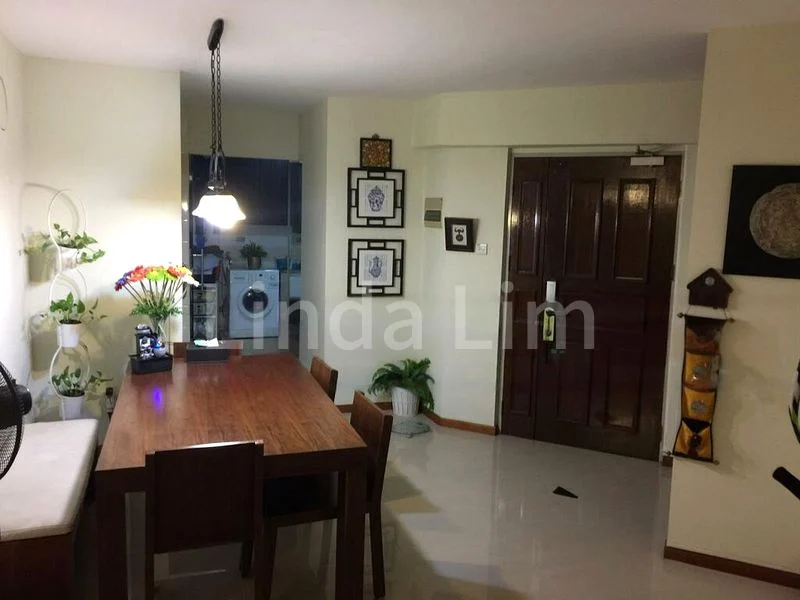 5 Room (5I) HDB for Rent in  690E Woodlands Drive 75 - Image 2
