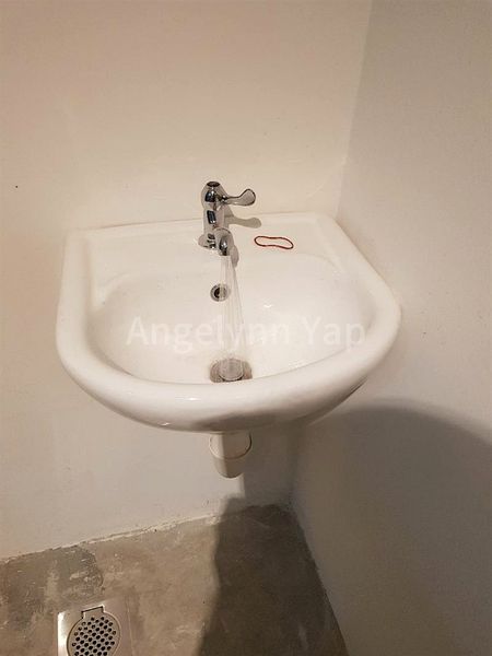 Shop / Shophouse for Sale: Suites on Bukit Timah - Image 7