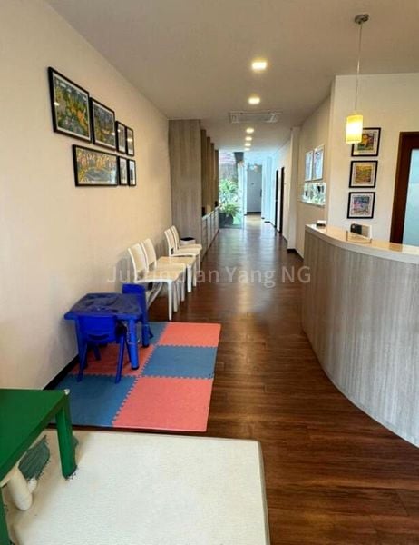 Shop / Shophouse for Rent: East Coast Road - Image 1