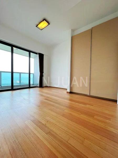 2 Bed Condo for Sale in  Marina Bay Link Mall - Image 1