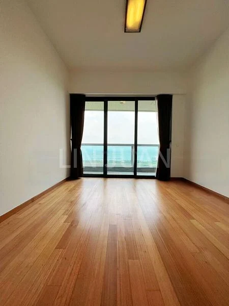 2 Bed Condo for Sale in  Marina Bay Link Mall - Image 2