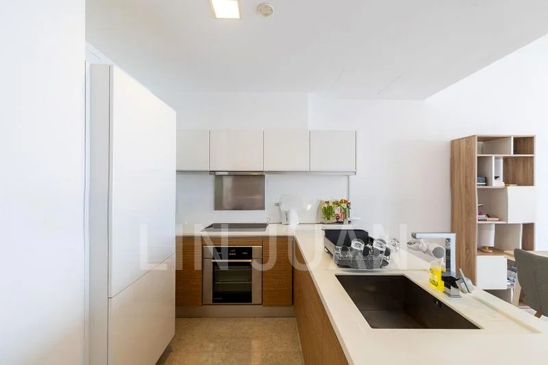 2 Bed Condo for Sale in  Marina Bay Link Mall - Image 14