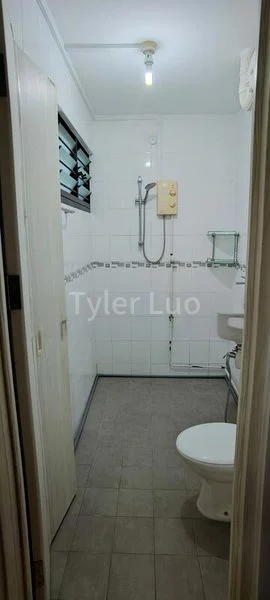 5 Room (5I) HDB for Sale in 425 Tampines Street 41 - Image 3