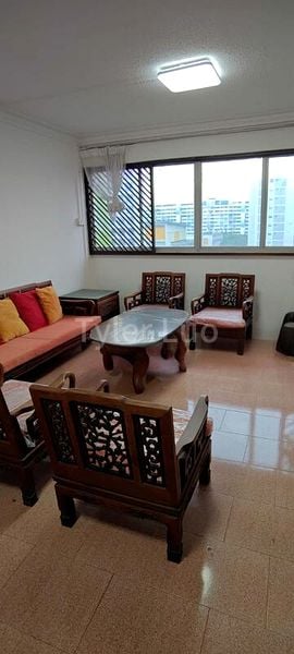5 Room (5I) HDB for Sale in 425 Tampines Street 41 - Image 1