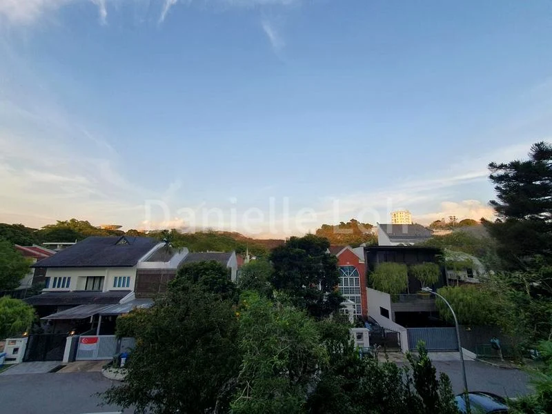 6 Bed Semi-Detached House (Landed) for Sale in  Greenbank Park - Image 10