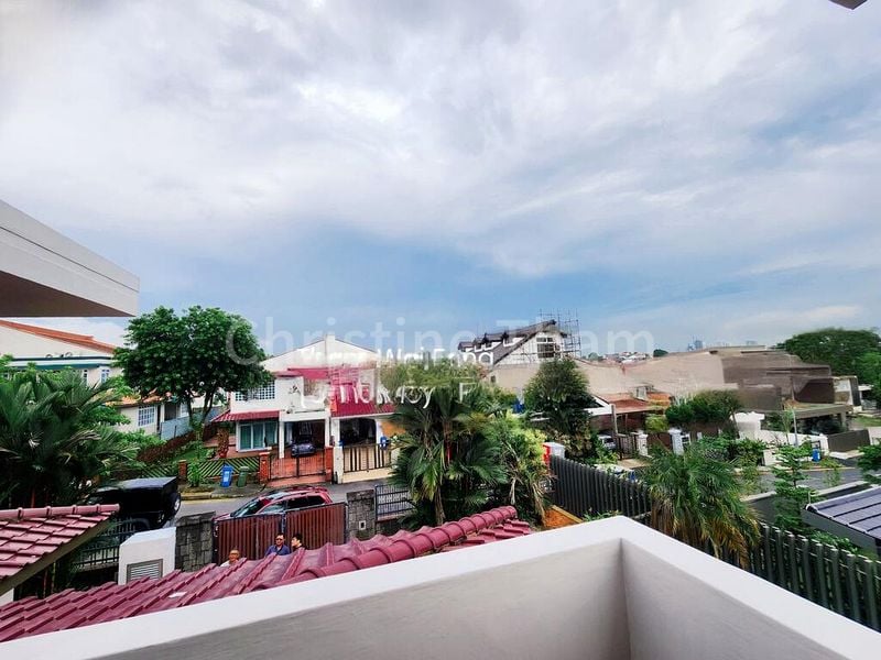 5 Bed Bungalow (Landed) for Rent in  Orchid Village - Image 1