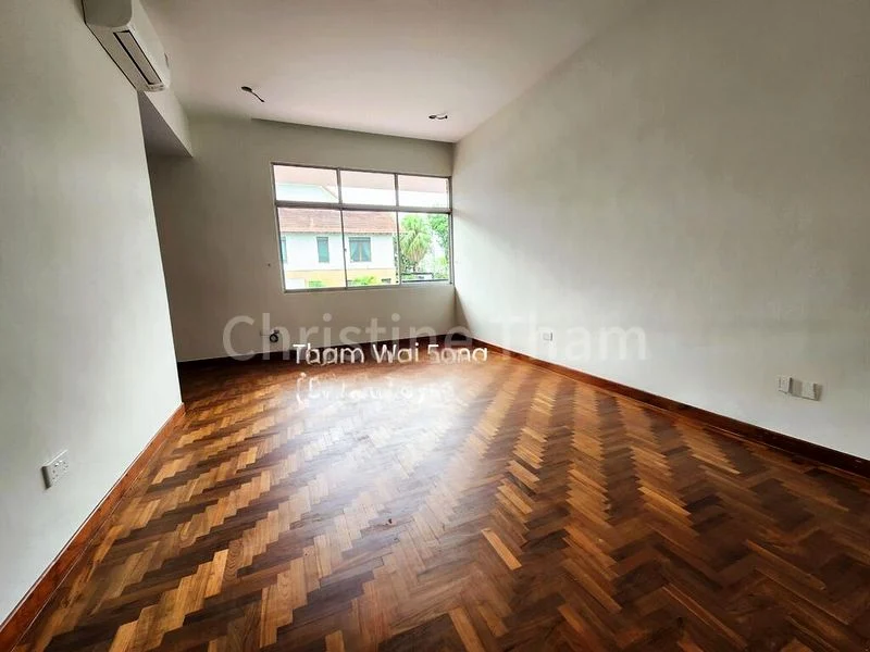 5 Bed Bungalow (Landed) for Rent in  Orchid Village - Image 2