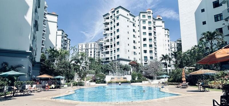 3 Bed Condo for Sale in  Hillview Green - Image 7