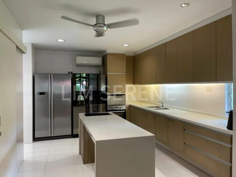 4 Bed Condo for Rent in Tanglin Hill Condominium - Image 2