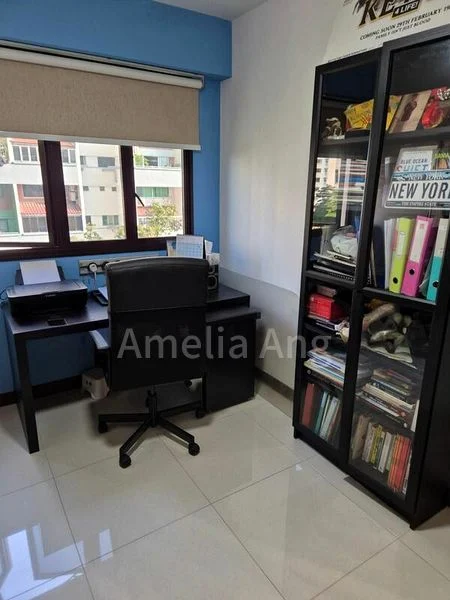 4 Room (4A) HDB for Rent in  208A Clementi Avenue 6 - Image 2
