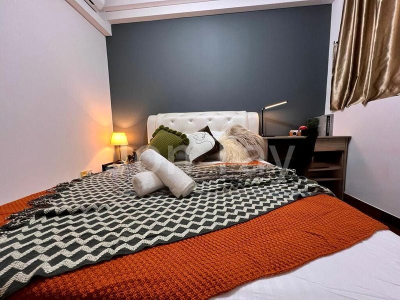 Common Room (Condo) for Rent in Compass Heights - Image 2