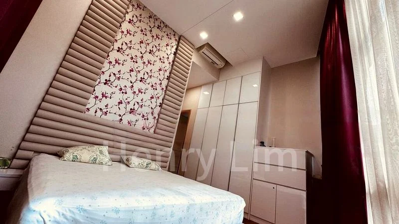 4 Bed Condo for Sale in D'leedon - Image 11