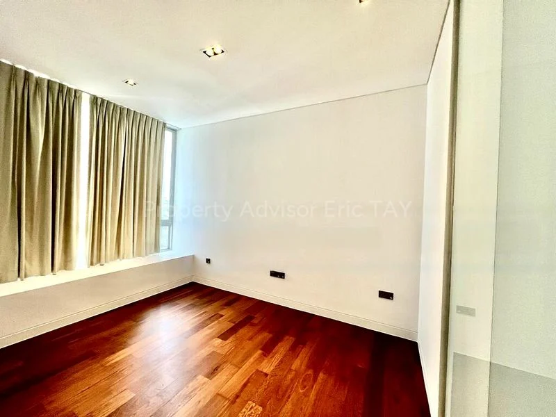 4 Bed Apartment (Condo) for Rent in  The Oliv - Image 2