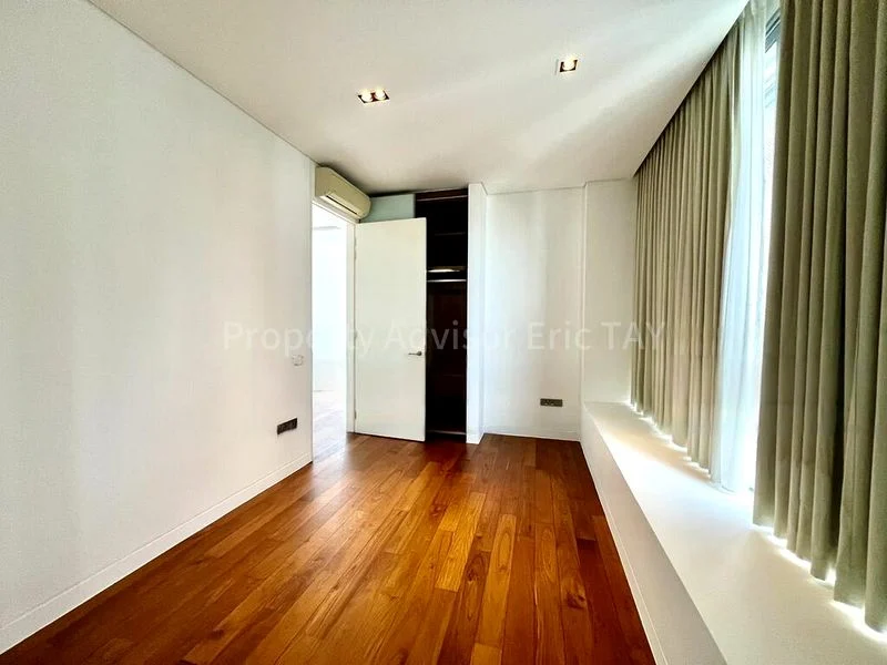 4 Bed Apartment (Condo) for Rent in  The Oliv - Image 13