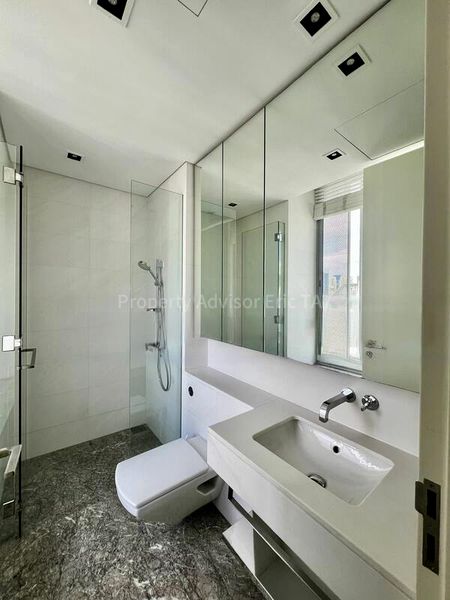 4 Bed Apartment (Condo) for Rent in  The Oliv - Image 16