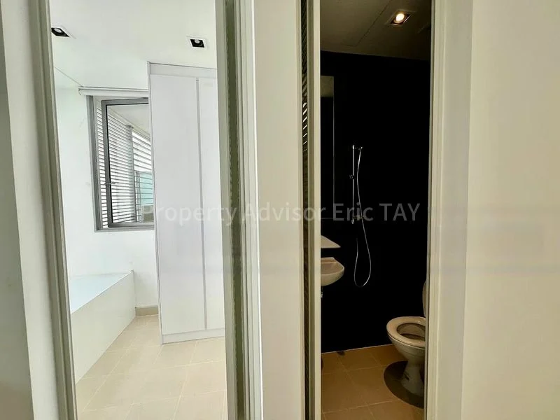 4 Bed Apartment (Condo) for Rent in  The Oliv - Image 14