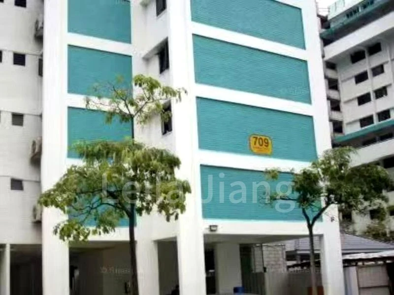 4 Room (4A) HDB for Rent in  709 Clementi West Street 2 - Image 6