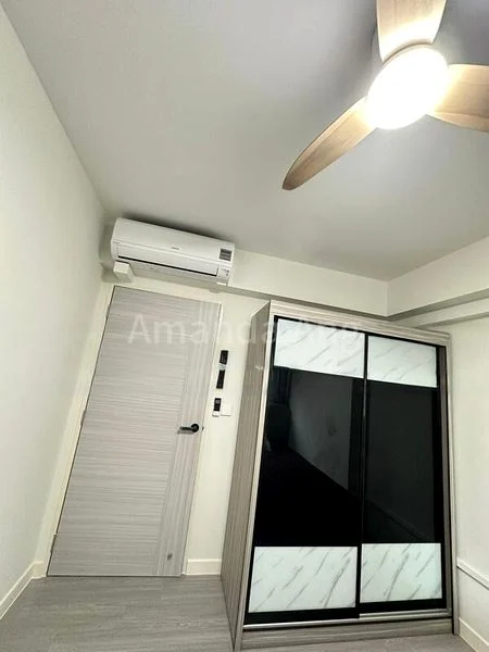 Common Room (HDB) for Rent in  561A Jurong West Street 42 - Image 6