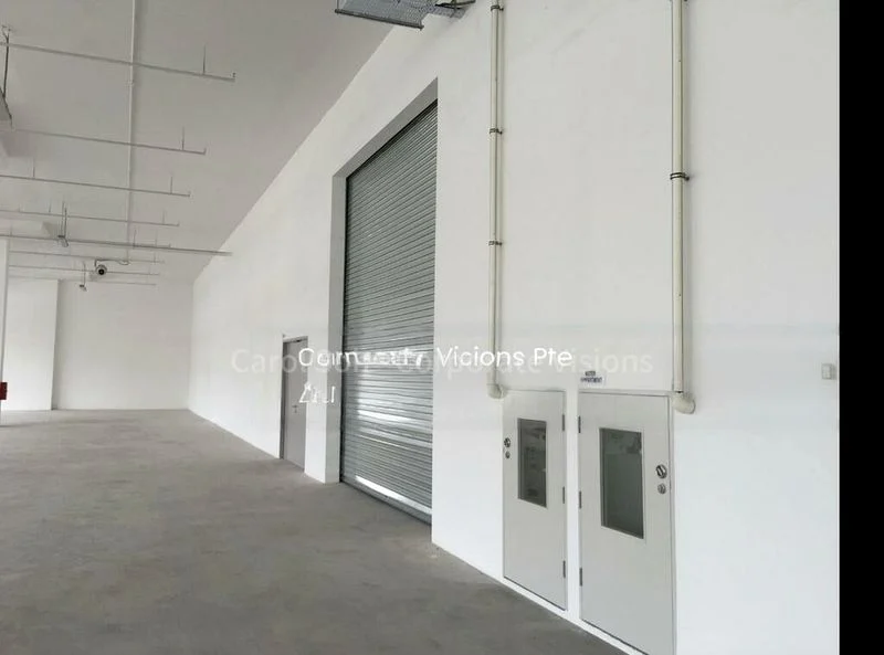 Light Industrial (B1) for Rent: Ramp-up B1 @ Bukit Batok / Toh Tuck, featuring direct access. - Image 4