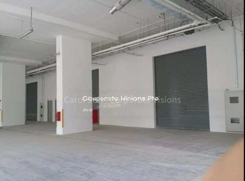 Light Industrial (B1) for Rent: Ramp-up B1 @ Bukit Batok / Toh Tuck, featuring direct access. - Image 2