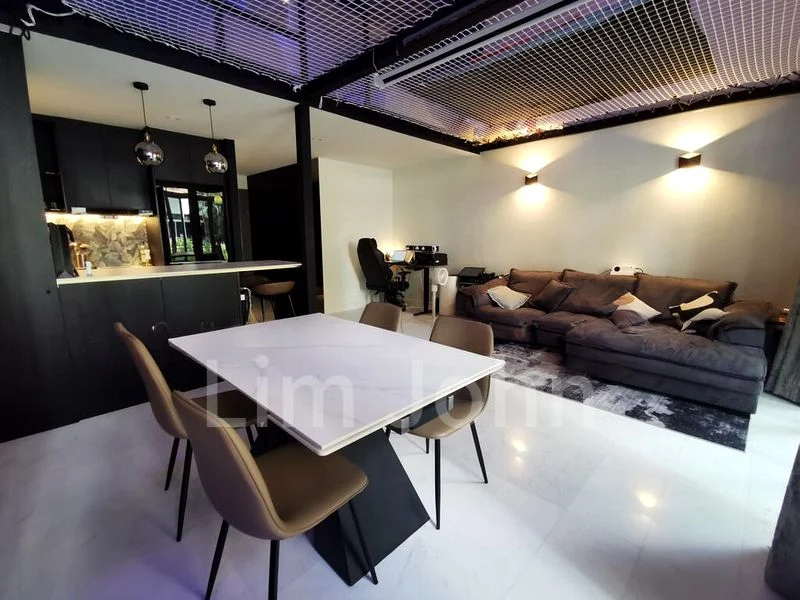 2 Bed Condo for Rent in The Greenwich - Image 1