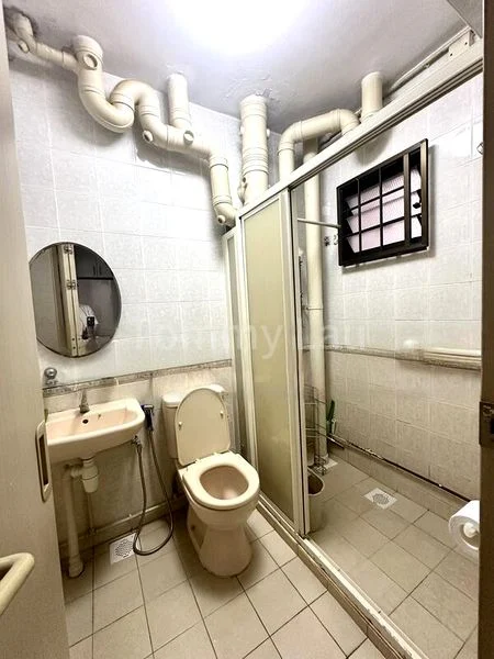 Common Room (HDB) for Rent in  980A Buangkok Crescent - Image 1