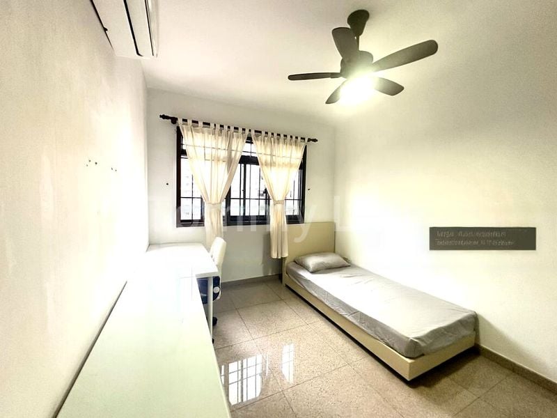 Common Room (HDB) for Rent in  980A Buangkok Crescent - Image 2