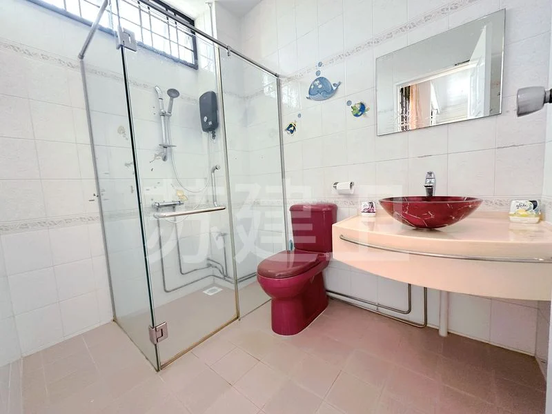 Master Room (Landed) for Rent in  Harvey View - Image 6