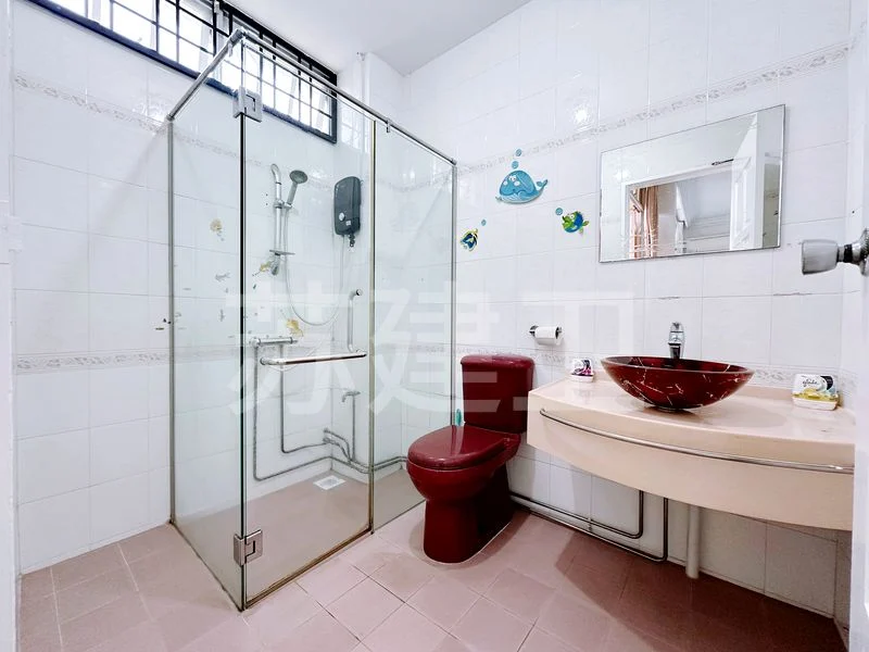 Master Room (Landed) for Rent in  Harvey View - Image 3