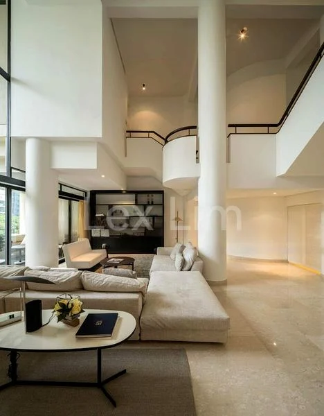 3 Bed Condo for Rent in  The Colonnade - Image 8