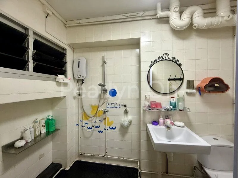 4 Room (4A) HDB for Sale in  747 Pasir Ris Street 71 - Image 4