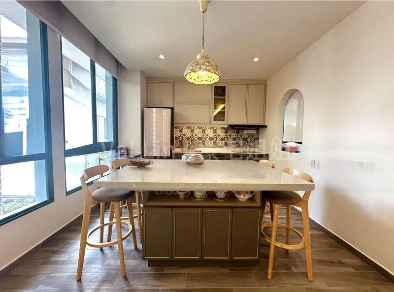 7 Bed Corner Terrace (Landed) for Sale in  Teacher's Housing Estate - Image 16