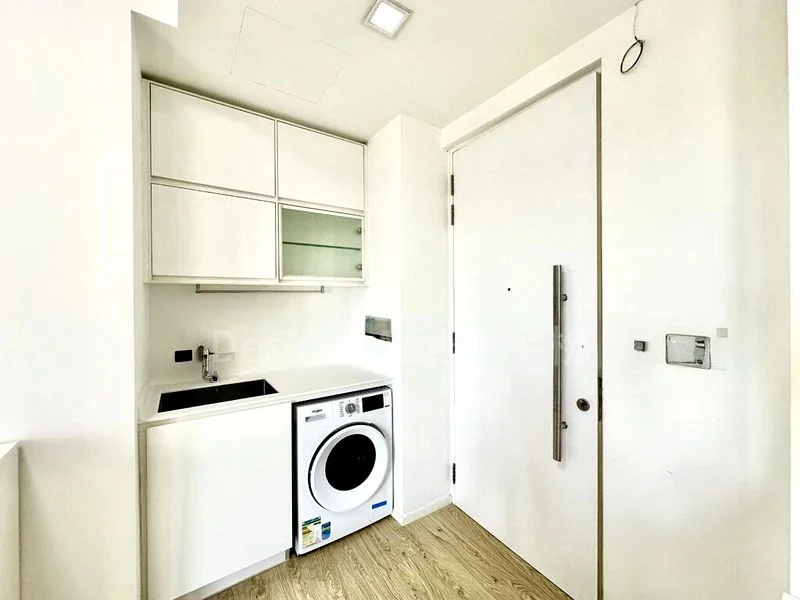 1 Bed Condo for Rent in  Okio - Image 7