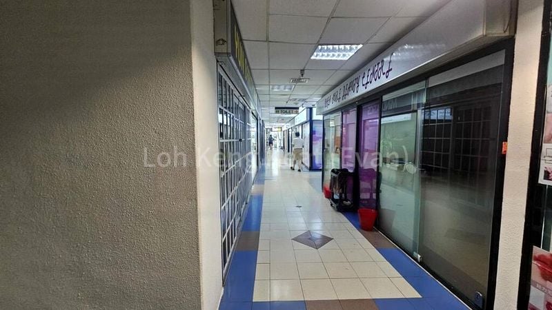 Shop / Shophouse for Sale: Bukit Timah Shopping Centre - Image 2