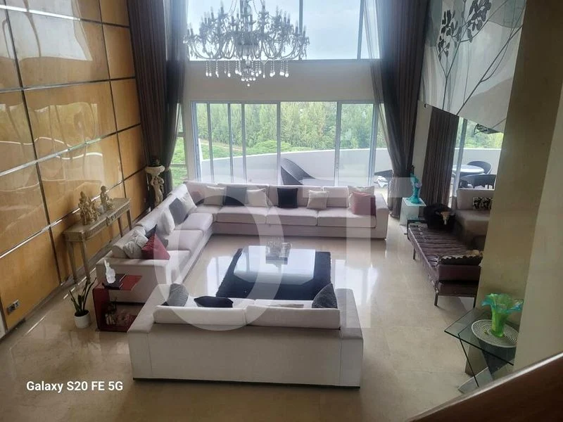 4 Bed Condo for Rent in  Hawaii Tower - Image 1