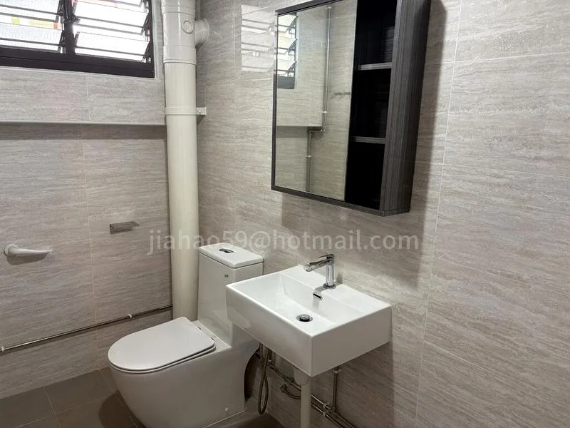 4 Room (4A) HDB for Rent in  924 Hougang Avenue 9 - Image 2