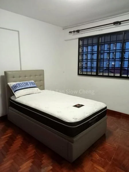 Common Room (HDB) for Rent in  354 Bukit Batok Street 31 - Image 1