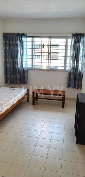 Common Room (HDB) for Rent in  236 Hougang Avenue 1 - Image 1