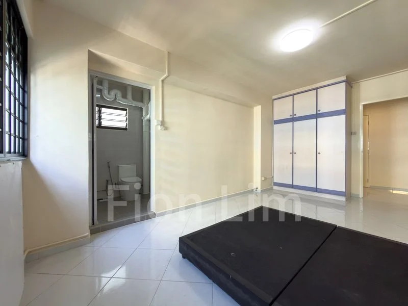 4 Room (4A) HDB for Rent in 250 Choa Chu Kang Avenue 2 - Image 4