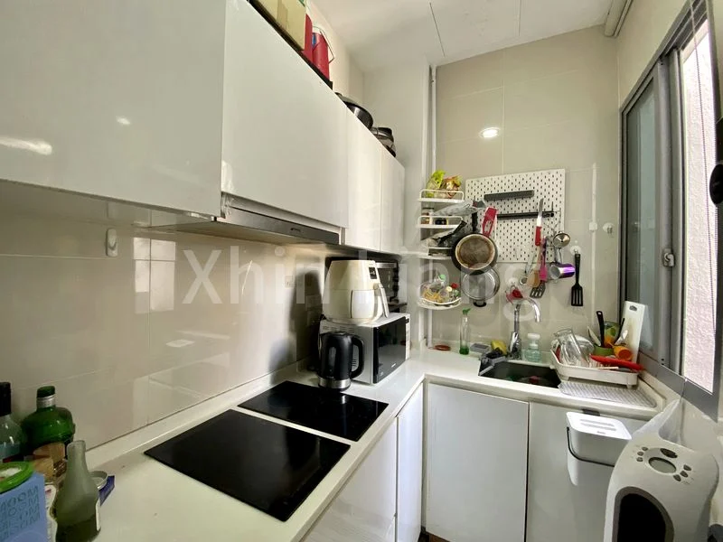 Common Room (Condo) for Rent in  Suites De Laurel - Image 7