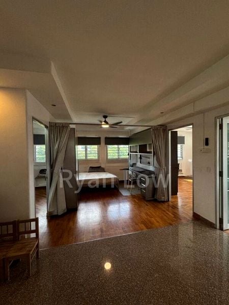 Executive HDB for Rent in 402 Bukit Batok West Avenue 7 - Image 10