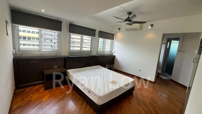 Executive HDB for Rent in 402 Bukit Batok West Avenue 7 - Image 3