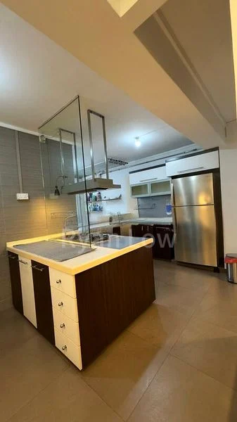 Executive HDB for Rent in 402 Bukit Batok West Avenue 7 - Image 11