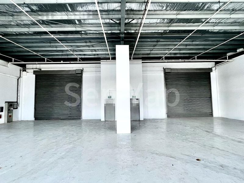 Warehouse for Rent: 6m Height, Drive-to-Door B1 Unit in Tampines - Image 2