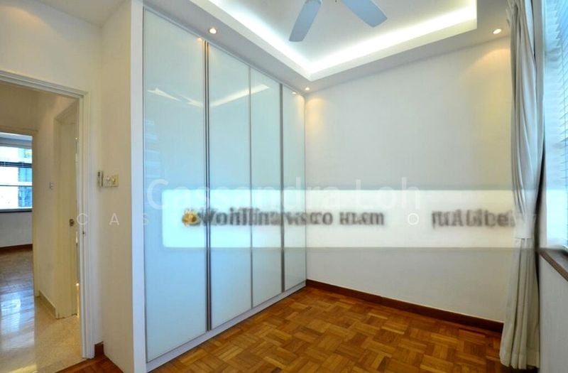 5 Bed Condo for Rent in  Spring Grove - Image 6