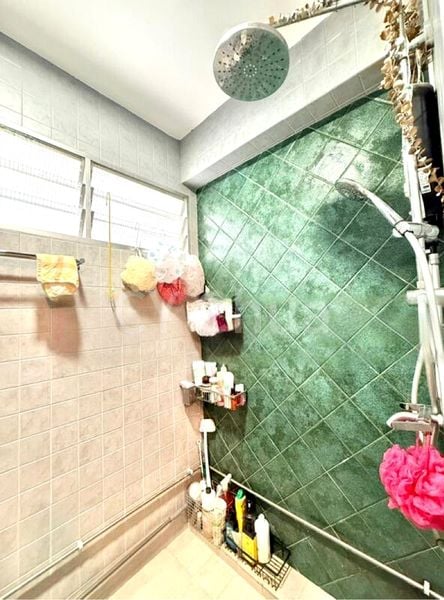 3 Room (3I) HDB for Rent in 44 Telok Blangah Drive - Image 6