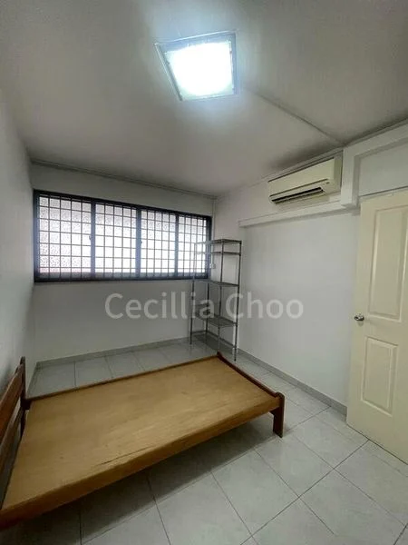 4 Room (4A) HDB for Rent in 12 Toh Yi Drive - Image 7