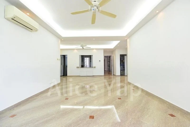 5 Bed Condo for Rent in Spring Grove - Image 15