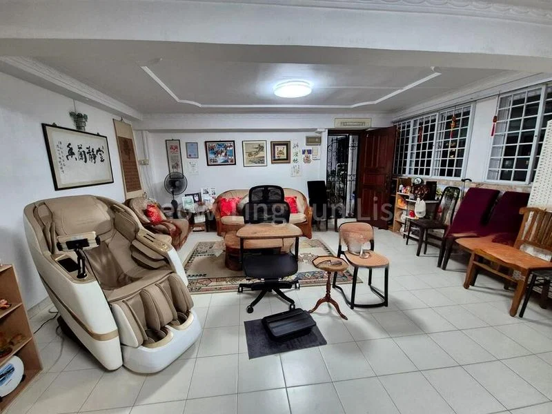 Common Room (HDB) for Rent in  11 Jalan Batu - Image 4