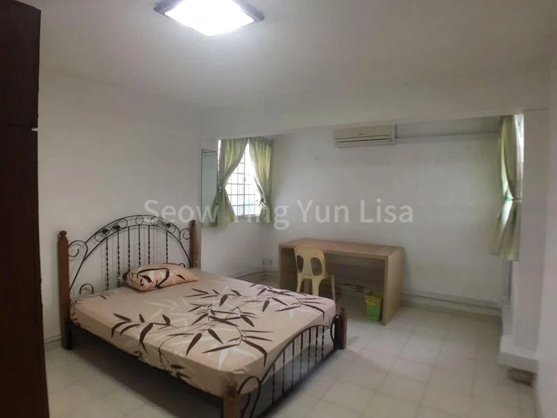 Common Room (HDB) for Rent in  11 Jalan Batu - Image 3